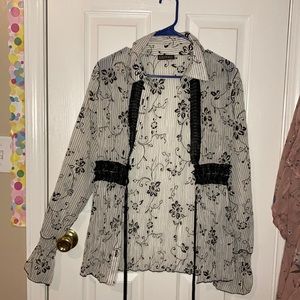 Cute long sleeve blouse !!!